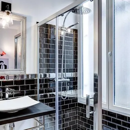 Apartment Designer Flats Louvre / Marais *