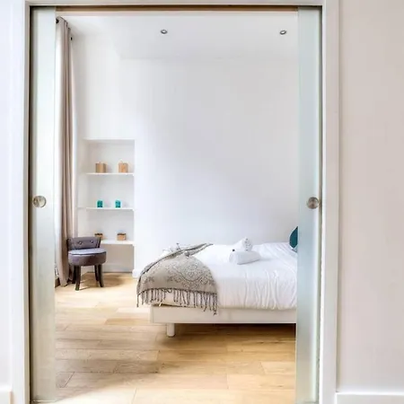 Designer Flats Louvre / Marais * Paris
